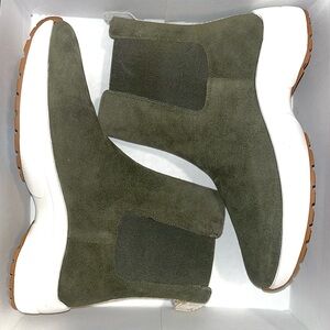 Ralph Lauren pull on ankle boots